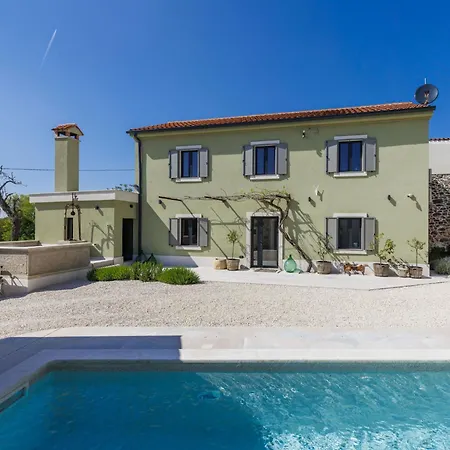 La Gioia By Interhome * Žminj